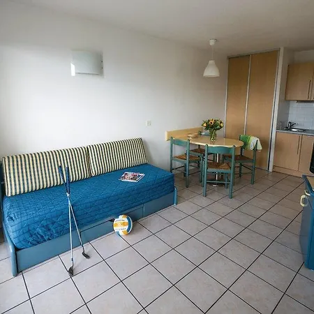 Studio In Apartment